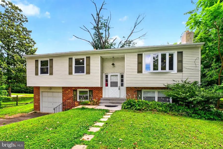 1745 Larkin Rd, Upper Chichester, PA 19061 - #2