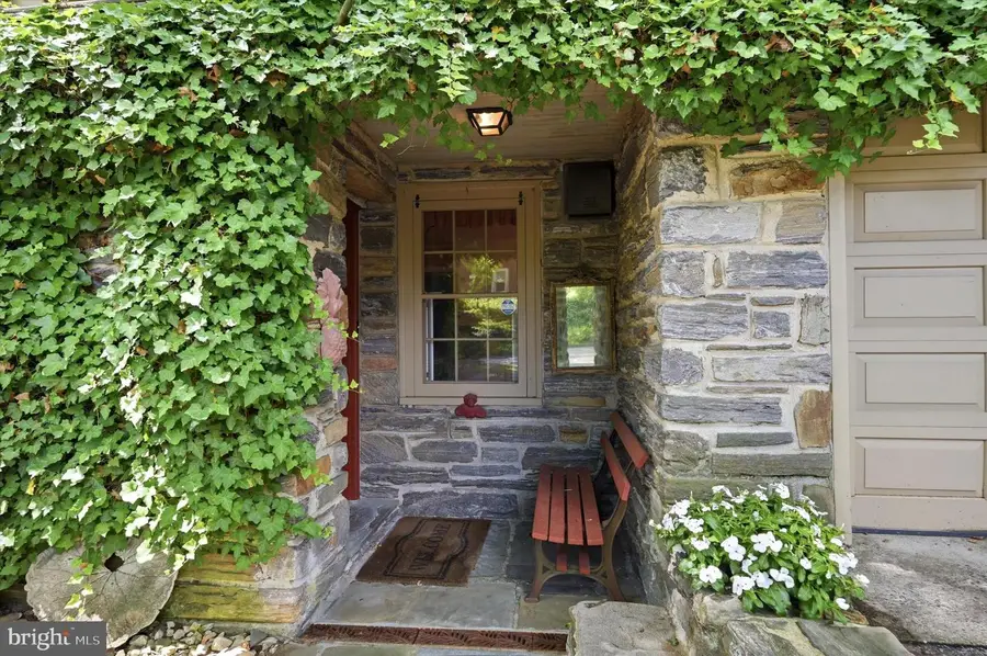 1010 Crest Rd, Wynnewood, PA 19096 - #3