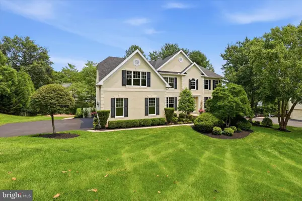16 Heather Way, NEWTOWN SQUARE, PA 19073