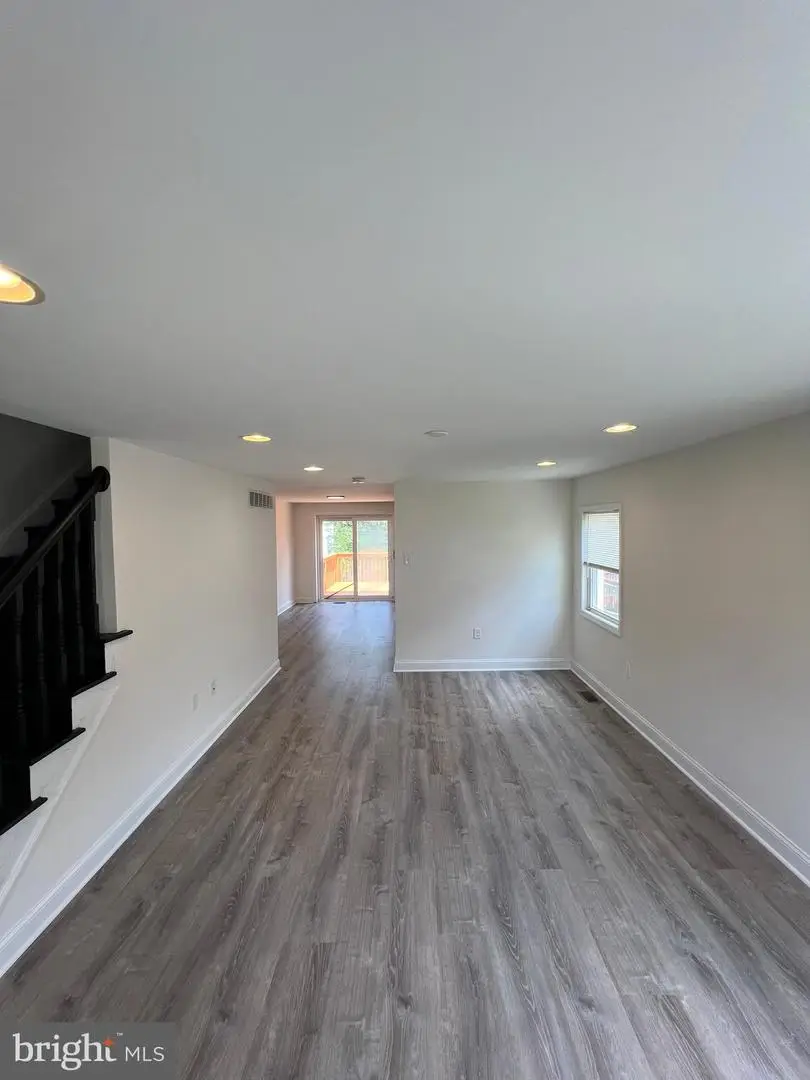 186 Crum Creek Dr, Woodlyn, PA 19094 - #3