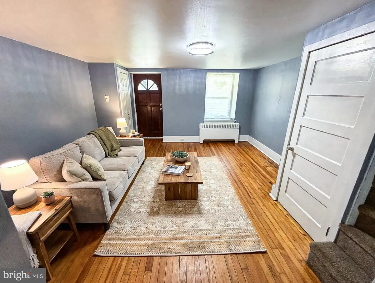 64 Blanchard Rd, Drexel Hill, PA 19026 - #1
