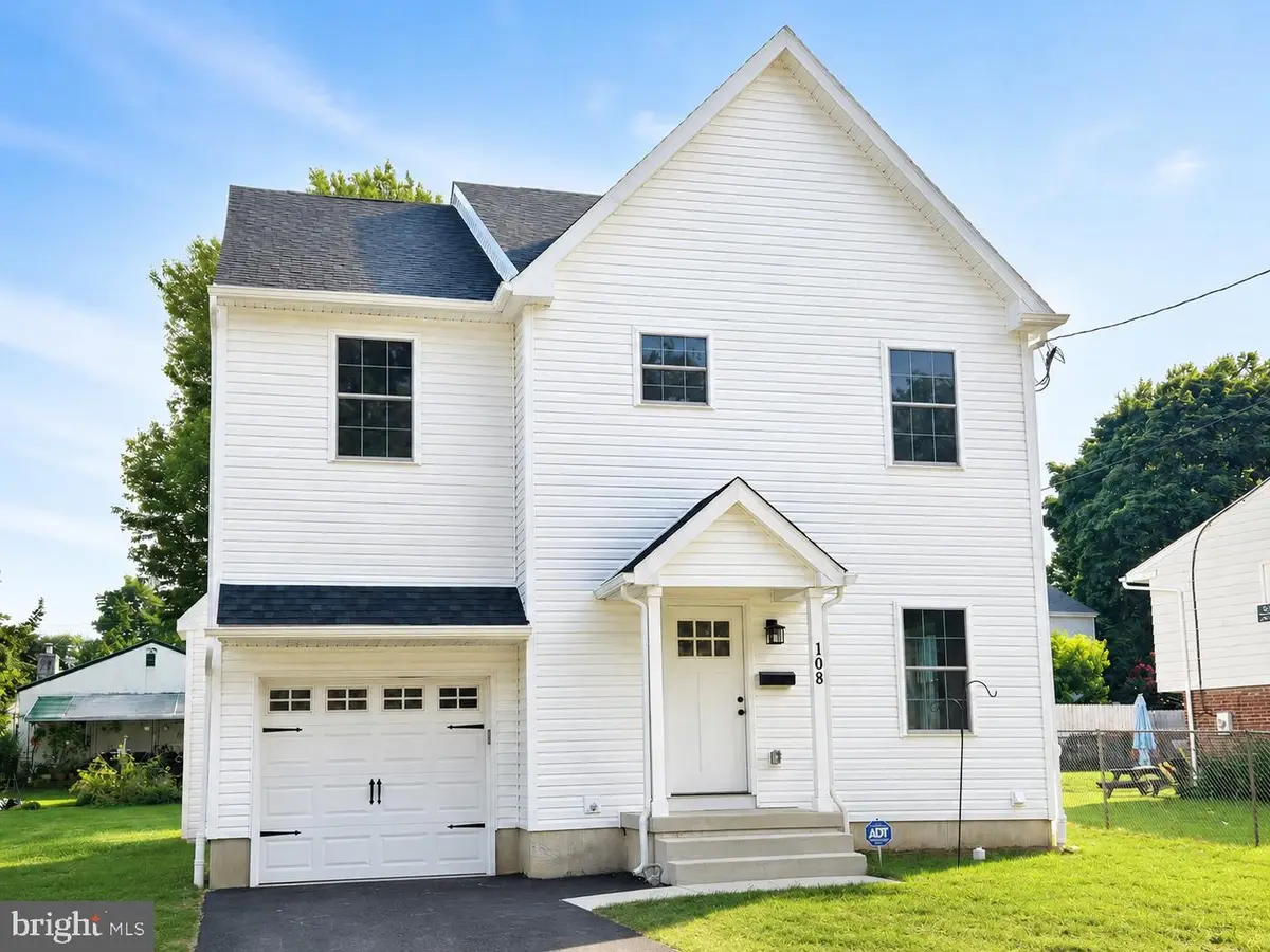 104 Elm Ave, Aston, PA 19014 - #1