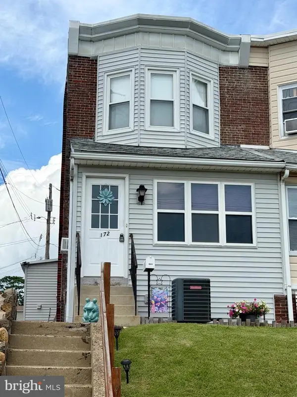 172 W Ridge, LINWOOD, PA 19061