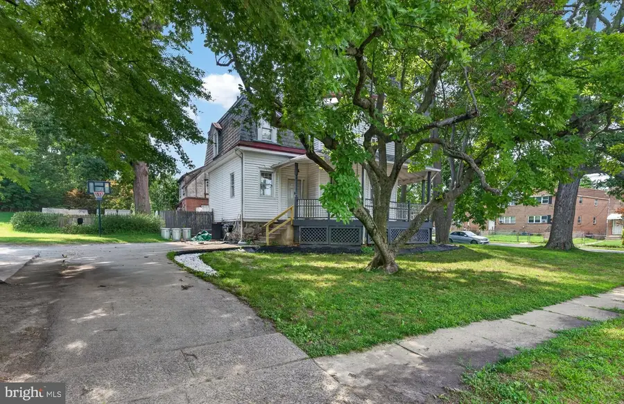 900 Andrews Ave, Darby, PA 19023 - #3