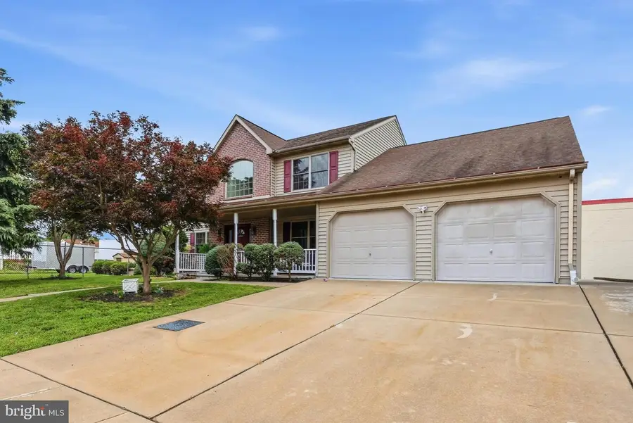 120 E Jansen Ave, Essington, PA 19029 - #2