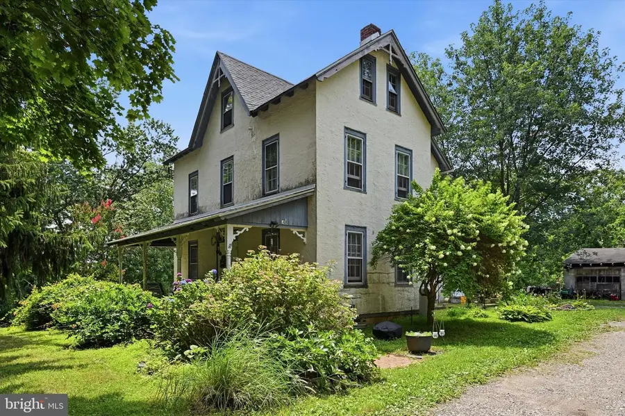 1208 Valley Rd, Glen Mills, PA 19342 - #3