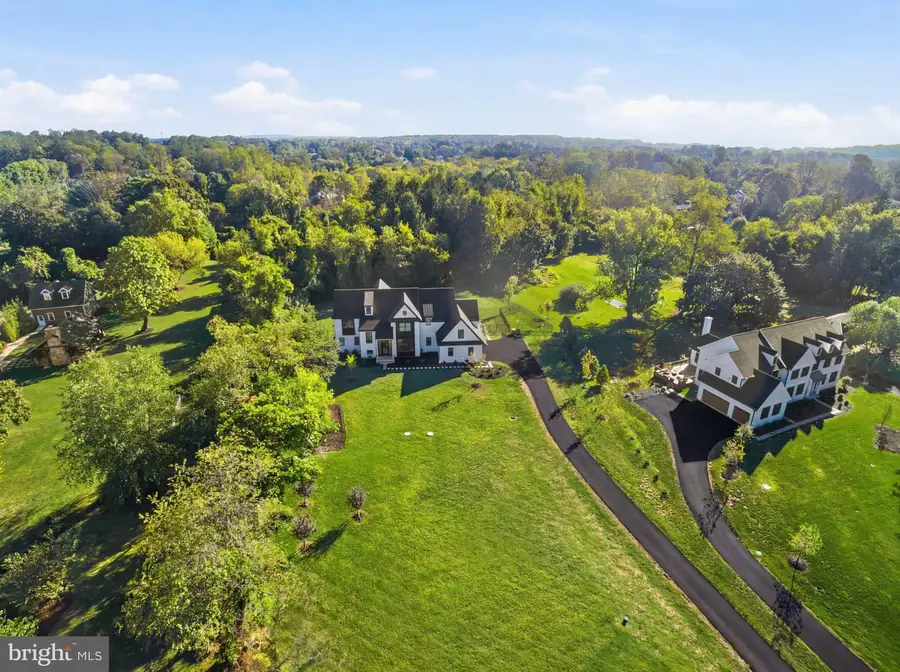 1337 Valley Rd, Glen Mills, PA 19342 - #3