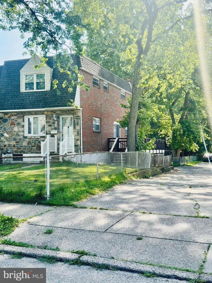 817 Windsor Cir, Folcroft, PA 19032 - #3