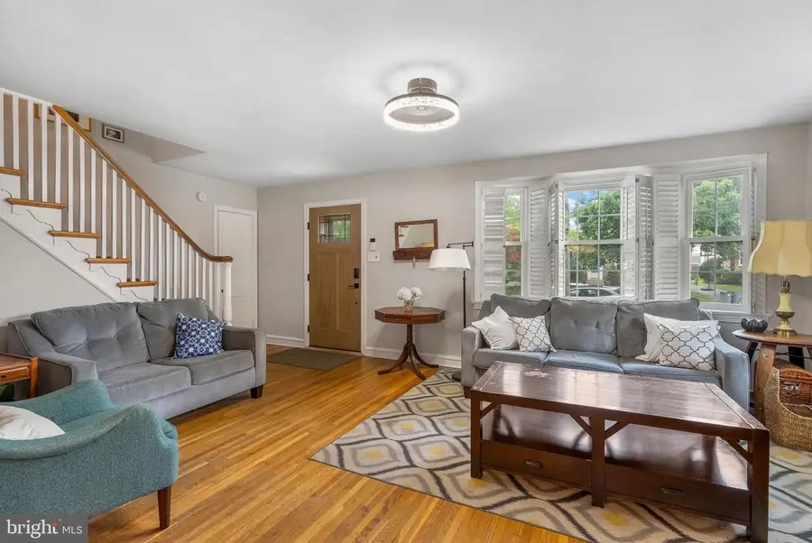 5240 Oleander Rd, Drexel Hill, PA 19026 - #3