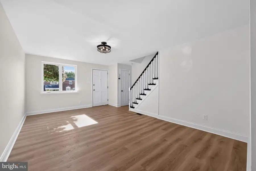 740 Taylor Dr, Folcroft, PA 19032 - #3
