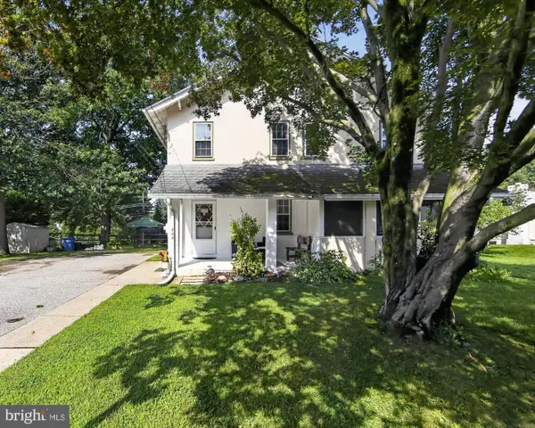 242 Elm Ave, MEDIA, PA 19063