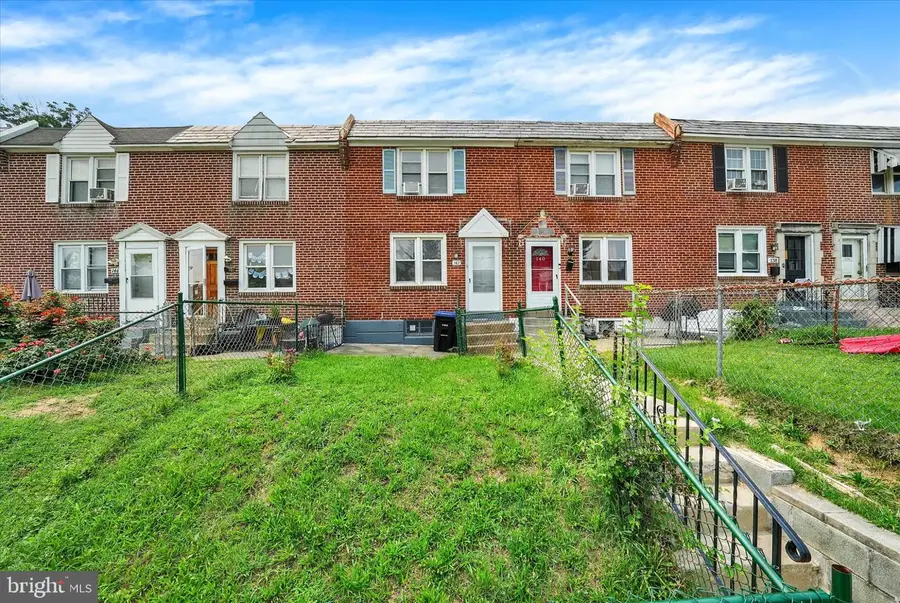 142 W 21st St, Chester, PA 19013 - #3