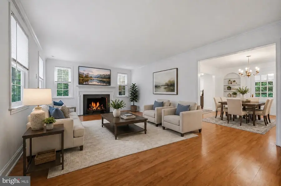 2831 Springfield Rd, Broomall, PA 19008 - #3