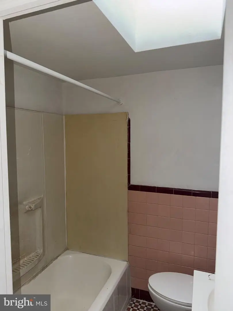 616 Macdade Blvd, Darby, PA 19023 - #2