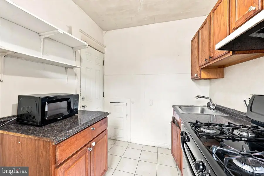 81 S State Rd, Upper Darby, PA 19082 - #3