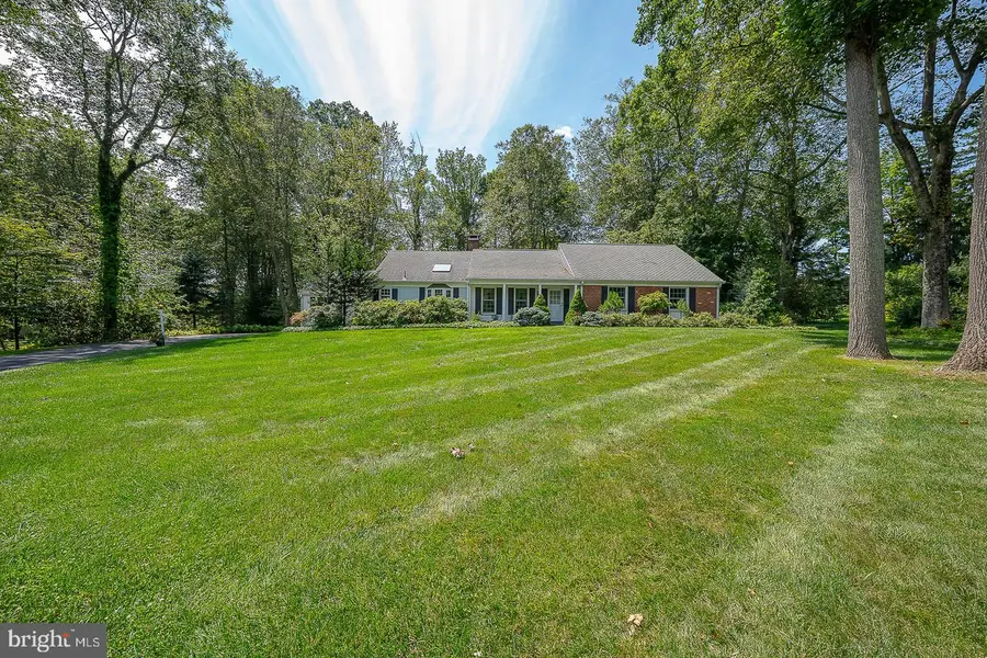 738 Woodcrest Rd, Wayne, PA 19087 - #2
