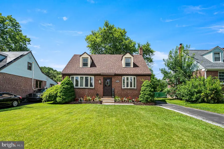 321 E Rively Ave, Aldan, PA 19018 - #2