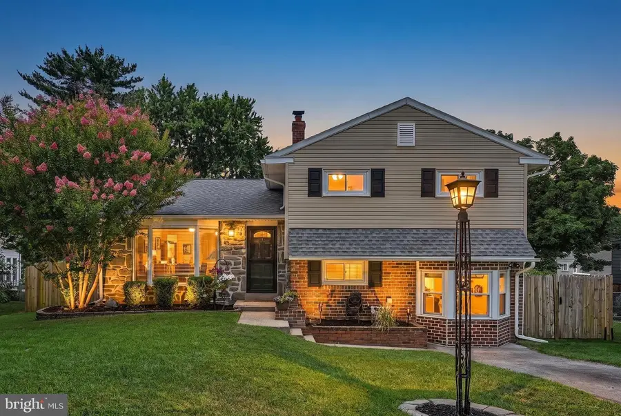 1605 Rose Glen Rd, Havertown, PA 19083 - #3