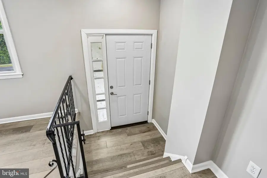 4008 Powell Rd, Brookhaven, PA 19015 - #2