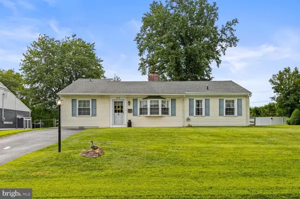 317 Rose Ln, BROOMALL, PA 19008