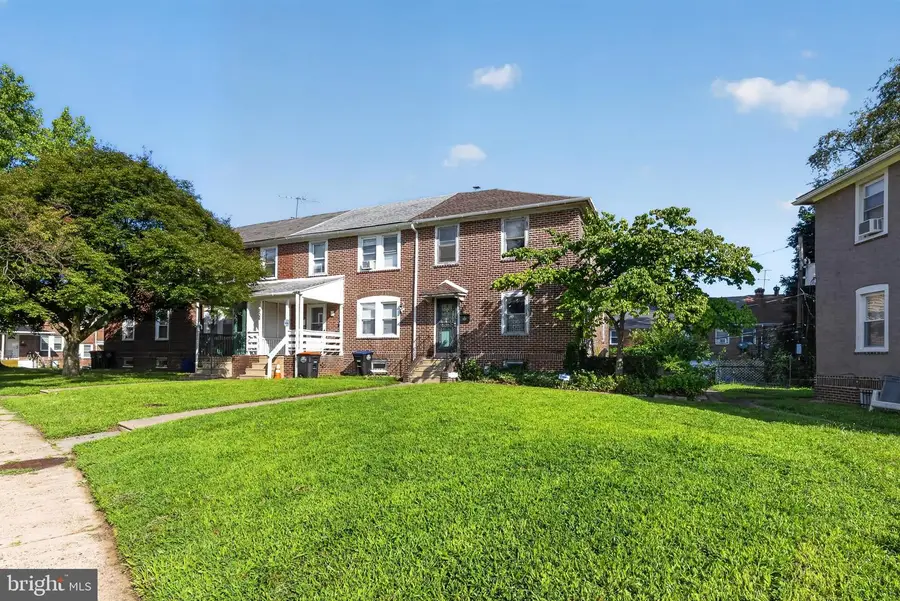 908 E 16th St, Chester, PA 19013 - #2