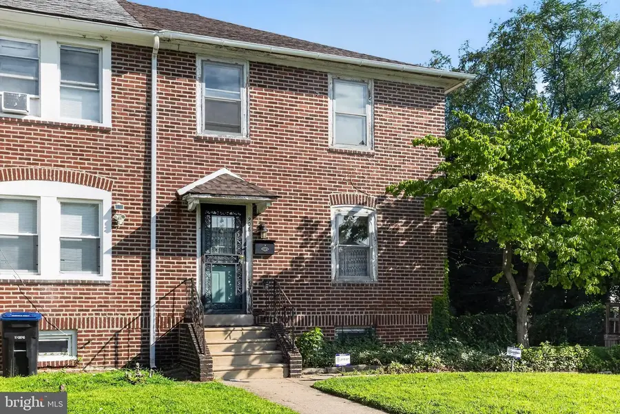 908 E 16th St, Chester, PA 19013 - #3