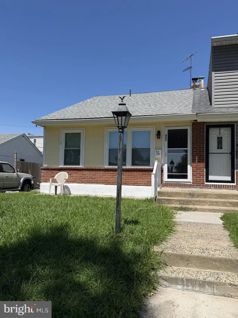 622 E Winona Ave, Norwood, PA 19074 - #2