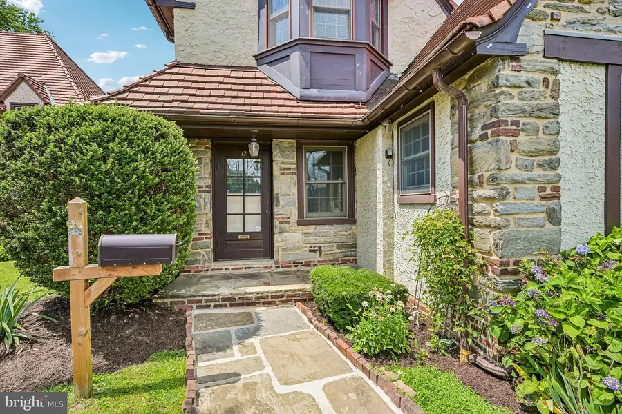 12 Windsor Cir, Springfield, PA 19064 - #2