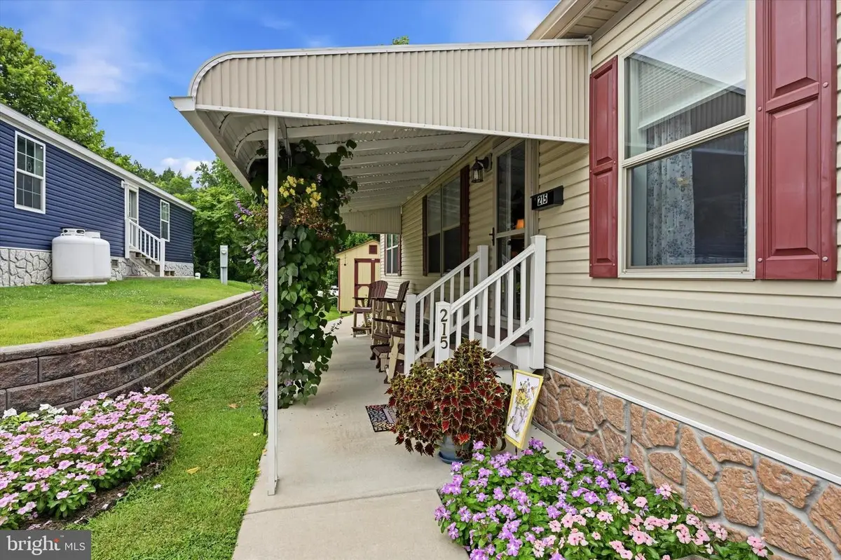 215 Park Dr, Media, PA 19063 - #1