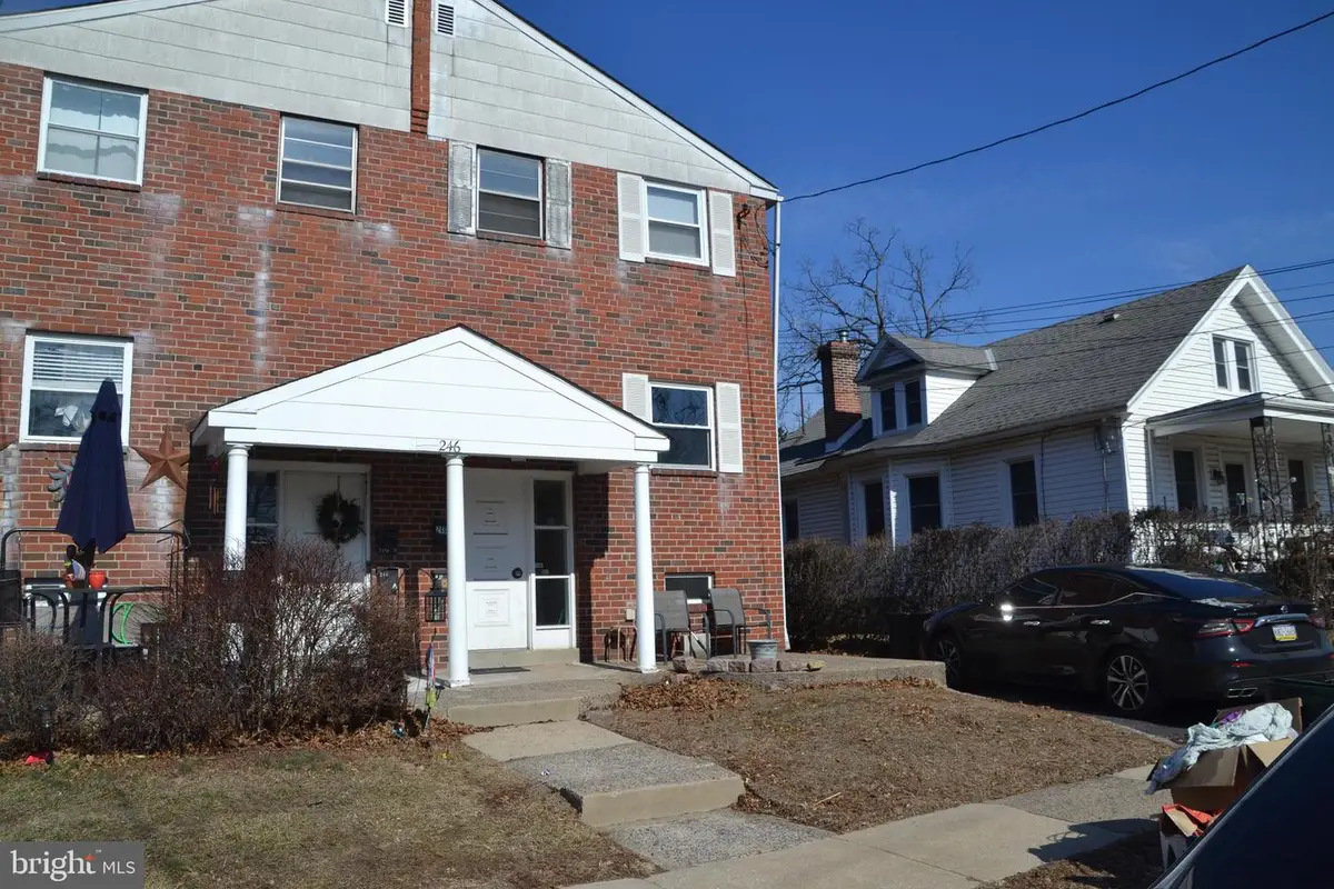 246 Ardmore Ave, Upper Darby, PA 19082 - #1