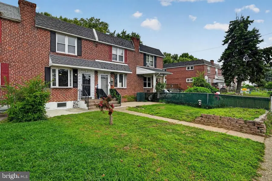 902 Taylor Dr, Folcroft, PA 19032 - #3