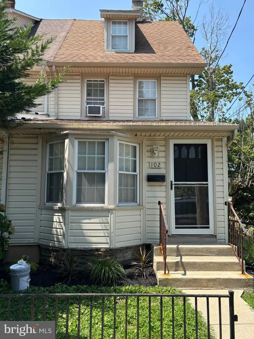 102 Garrett Ave, Bryn Mawr, PA 19010 - #2