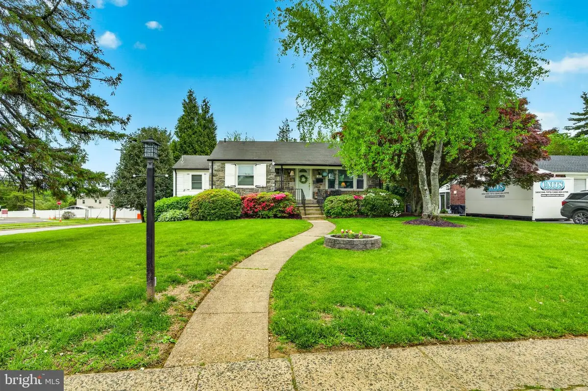 65 Delia Dr, Broomall, PA 19008 - #1