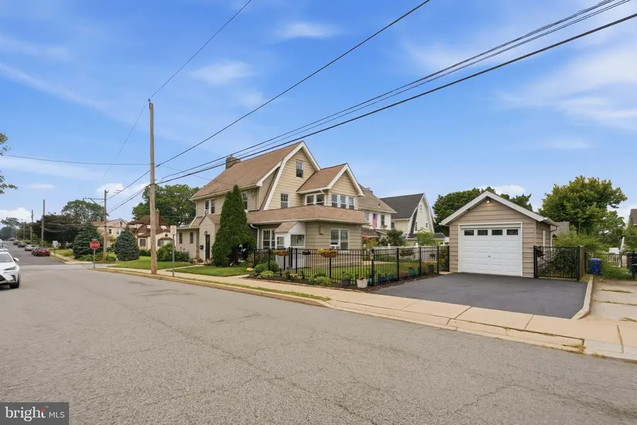 301 N Manoa Rd, Havertown, PA 19083 - #2
