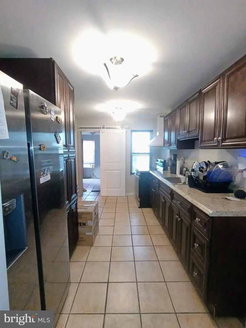 1119 Washington St, Marcus Hook, PA 19061 - #3