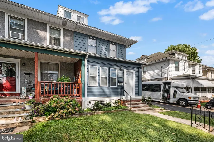 303 S Penn St, Clifton Heights, PA 19018 - #3