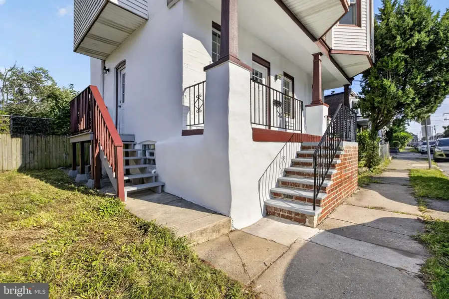 11 S 3rd St, Darby, PA 19023 - #2