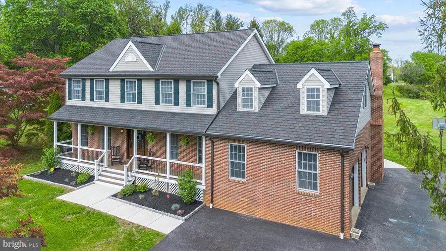 1085 Forest Ln, Glen Mills, PA 19342 - #3