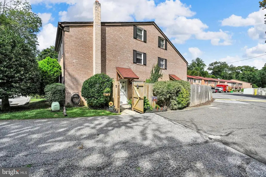 75 Park Vallei Ln, Brookhaven, PA 19015 - #3