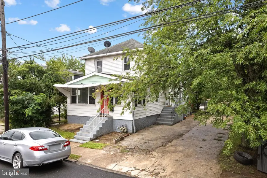 816 Greenhill Rd, Sharon Hill, PA 19079 - #3