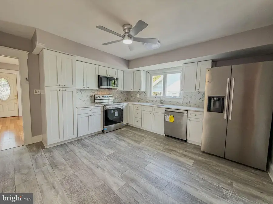 1810 Mccay Ave, Upper Chichester, PA 19061 - #2