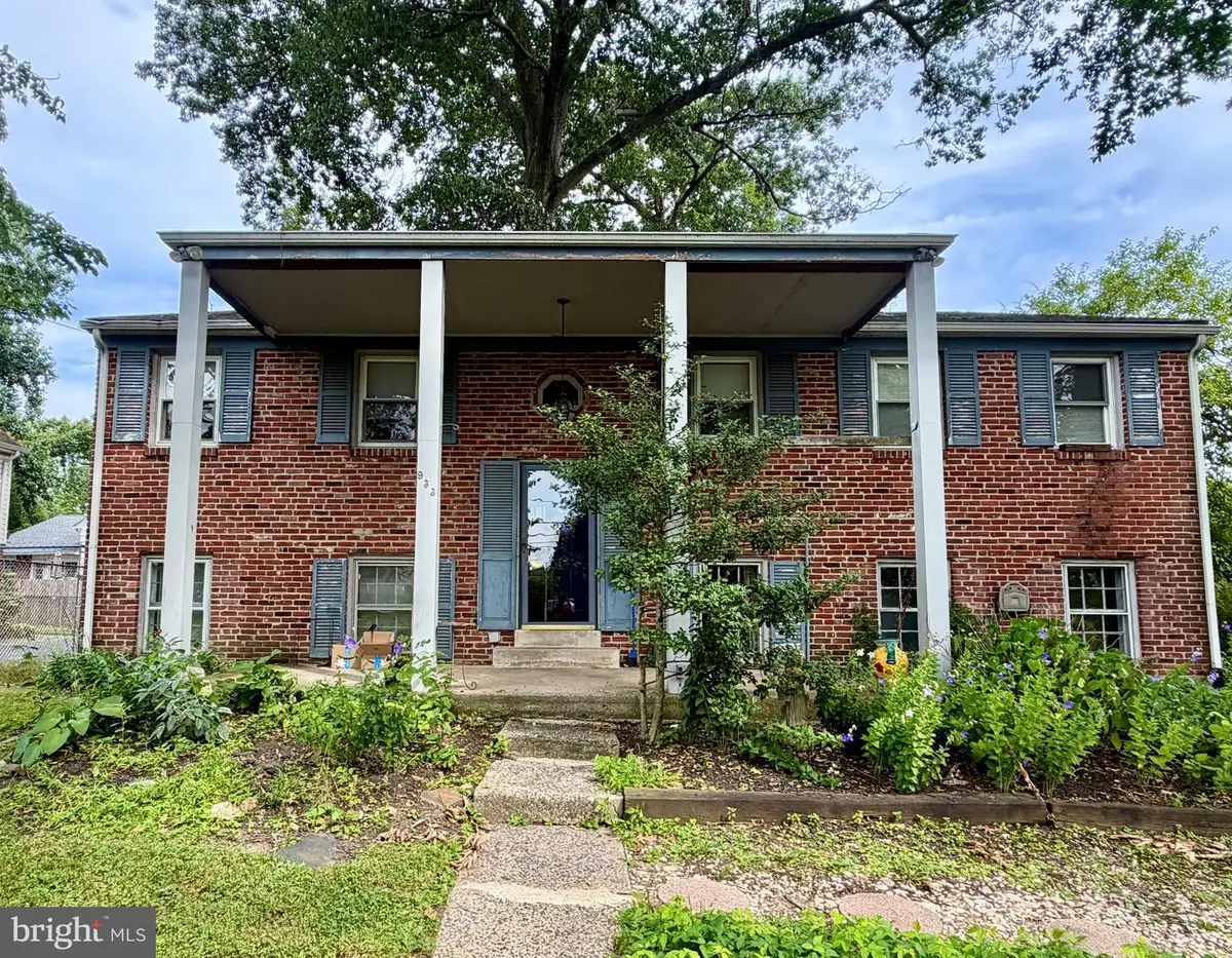 933 West Ave, Springfield, PA 19064 - #1
