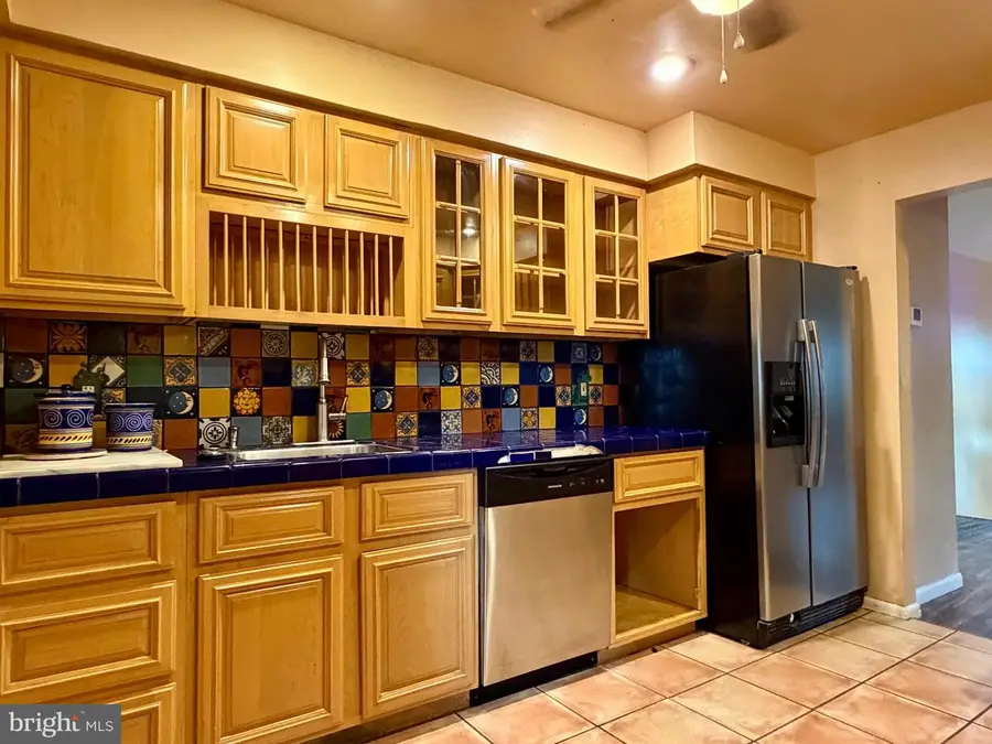 933 West Ave, Springfield, PA 19064 - #3