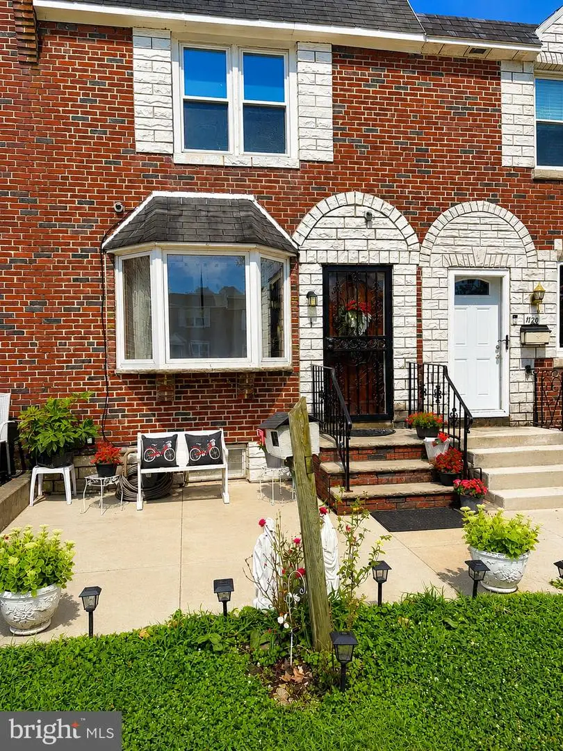 1118 Tremont Dr, Glenolden, PA 19036 - #1