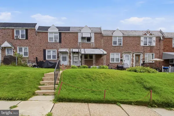 559 S 3rd St, DARBY, PA 19023