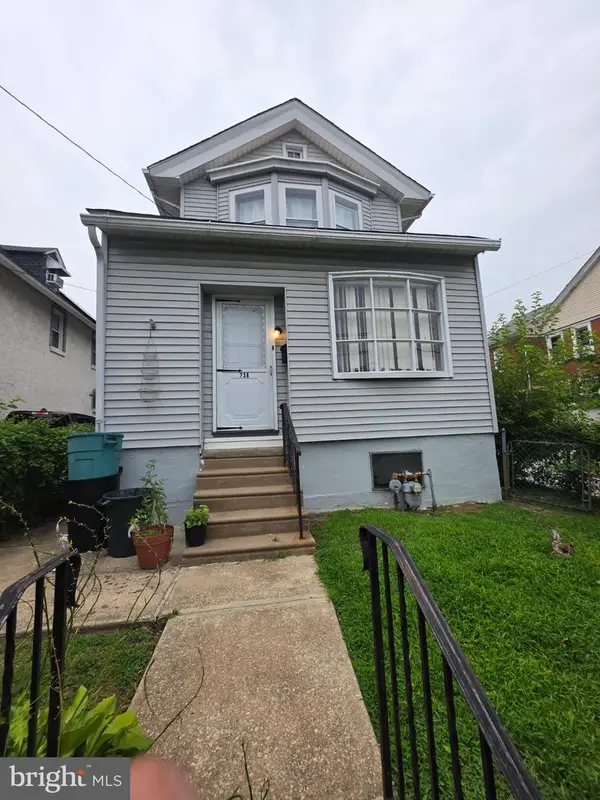 238 N Lexington Ave, LANSDOWNE, PA 19050