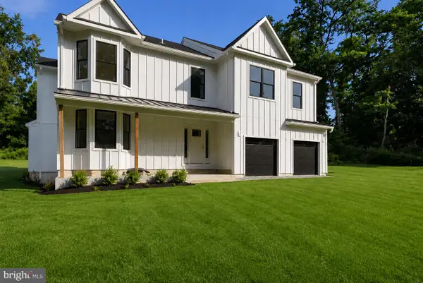 65 Cheyney Rd, GLEN MILLS, PA 19342