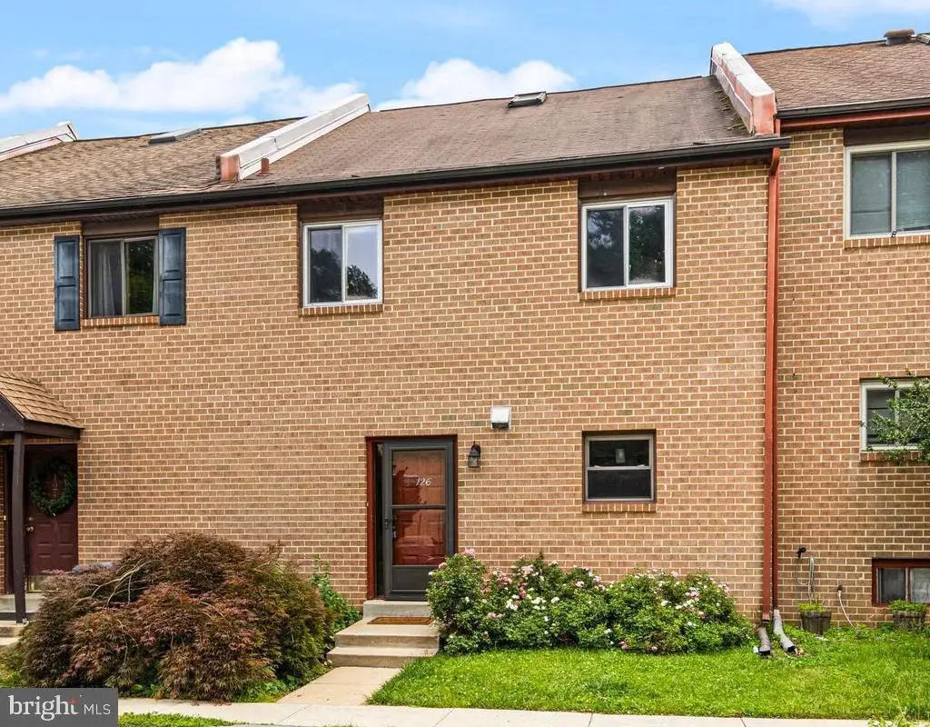 126 Eaton Dr, Wayne, PA 19087 - #1