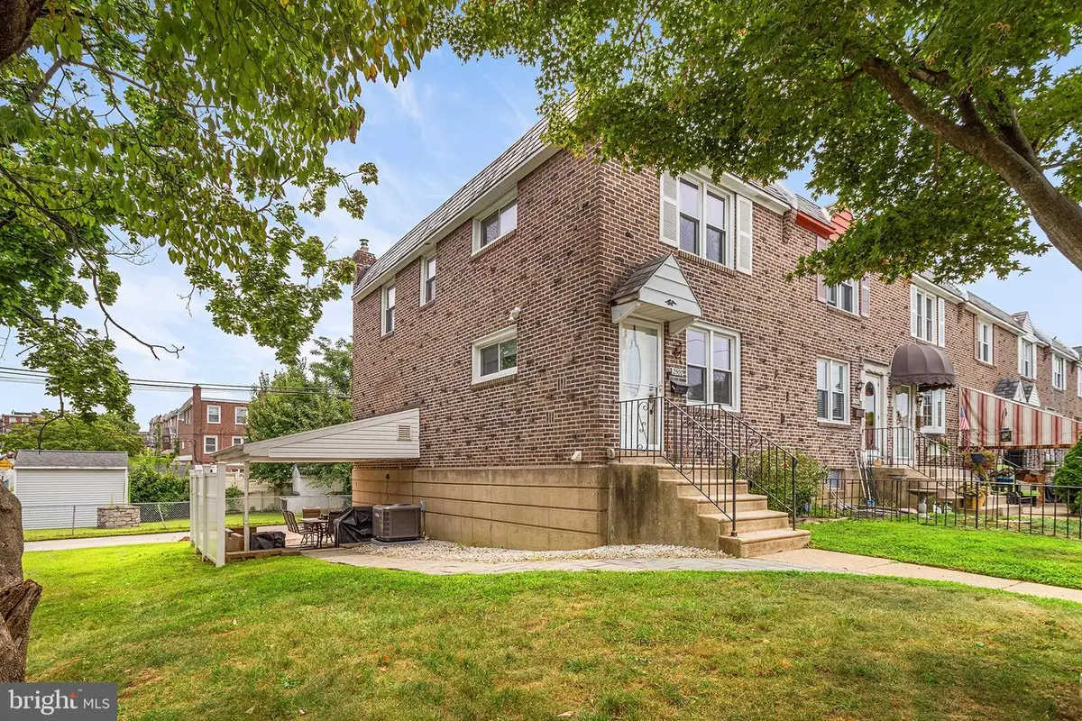 2500 Stoneybrook Ln, Drexel Hill, PA 19026 - #1