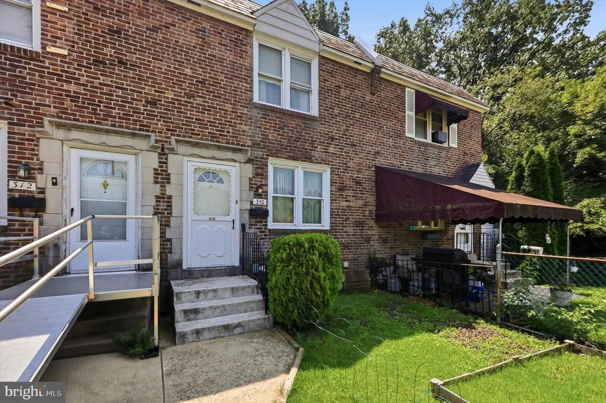 310 Westmont Dr, Collingdale, PA 19023 - #1